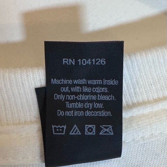 KISS End of the Road 2019 Tour Tee | Band T-Shirt | Rock Graphic | Large - Picture 9 of 9